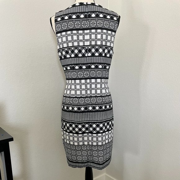 Black and White Geo ABG Dress - Picture 2 of 5